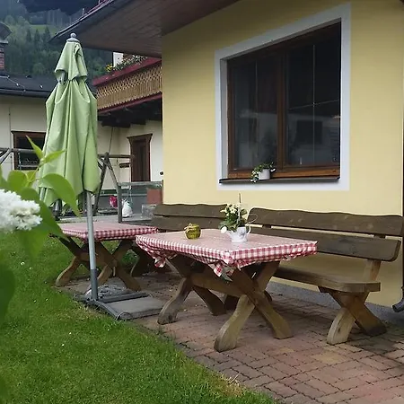Aparthotel Hinteraigengut Flachau