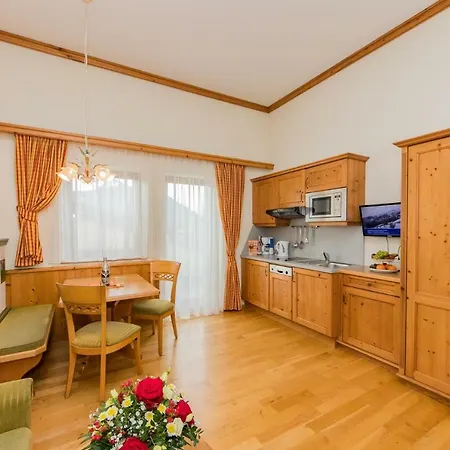 Landhotel Hinteraigengut Aparthotel 3*