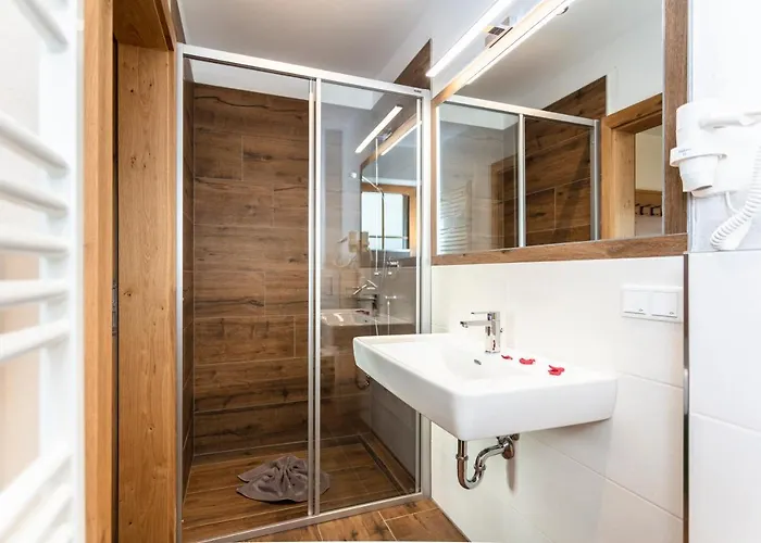 Farm stay Hinteraigengut