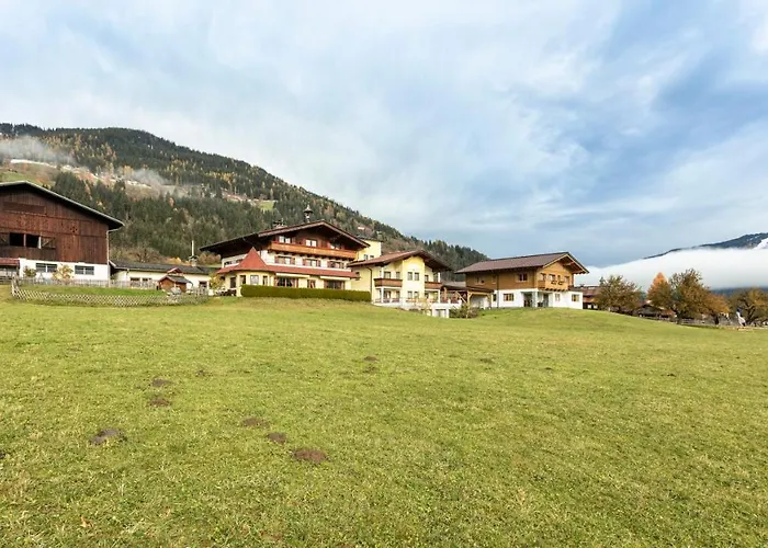 ファームステイ Hinteraigengut